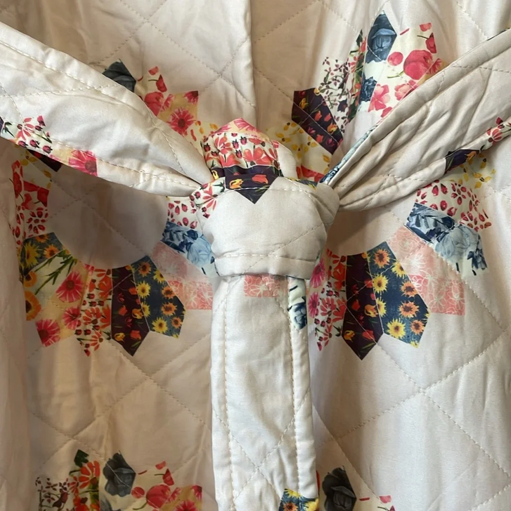 Samantha Sipos quilted coat - Picture 7 of 9